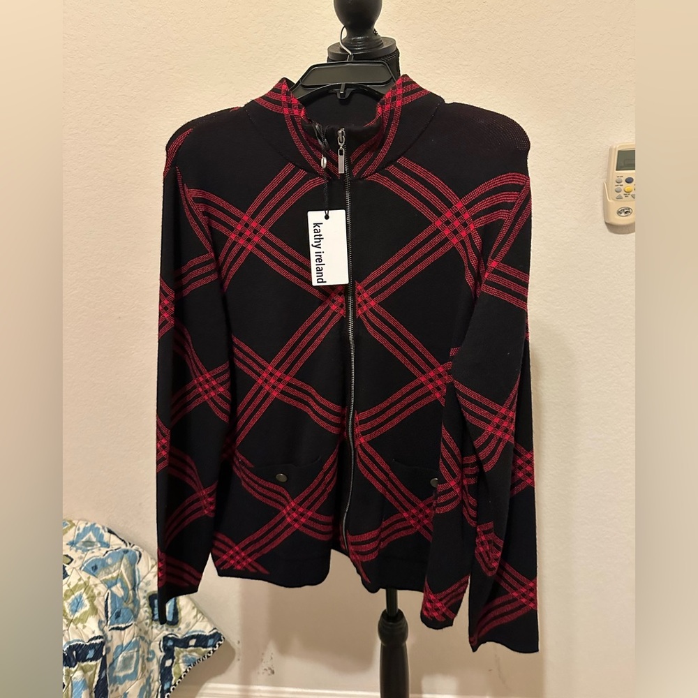 kathy‎ ireland Black & Red Plaid Zip-Front Jacket. Size XL. NWT.